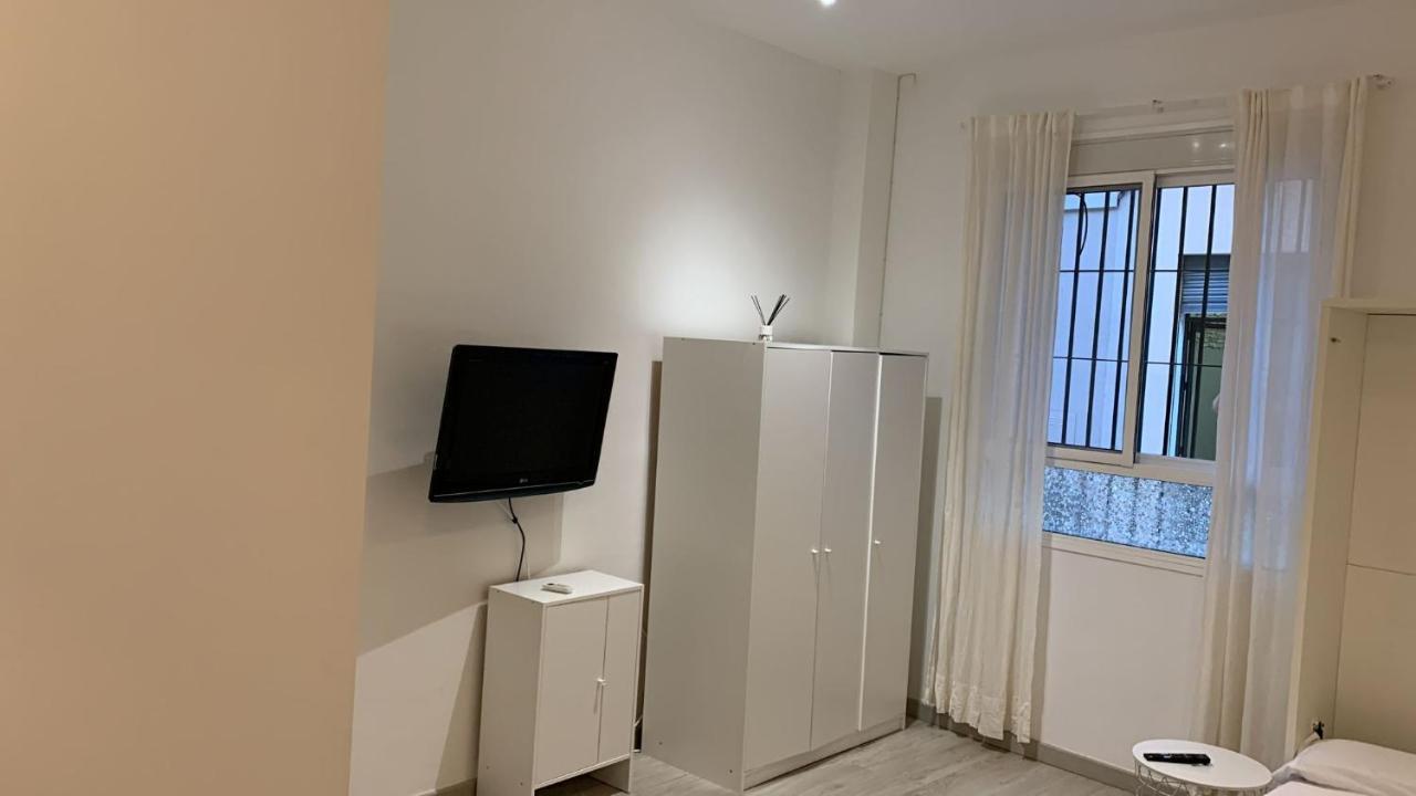 Estupendo Estudio Al Lado De Plaza La Merced 말라가 외부 사진