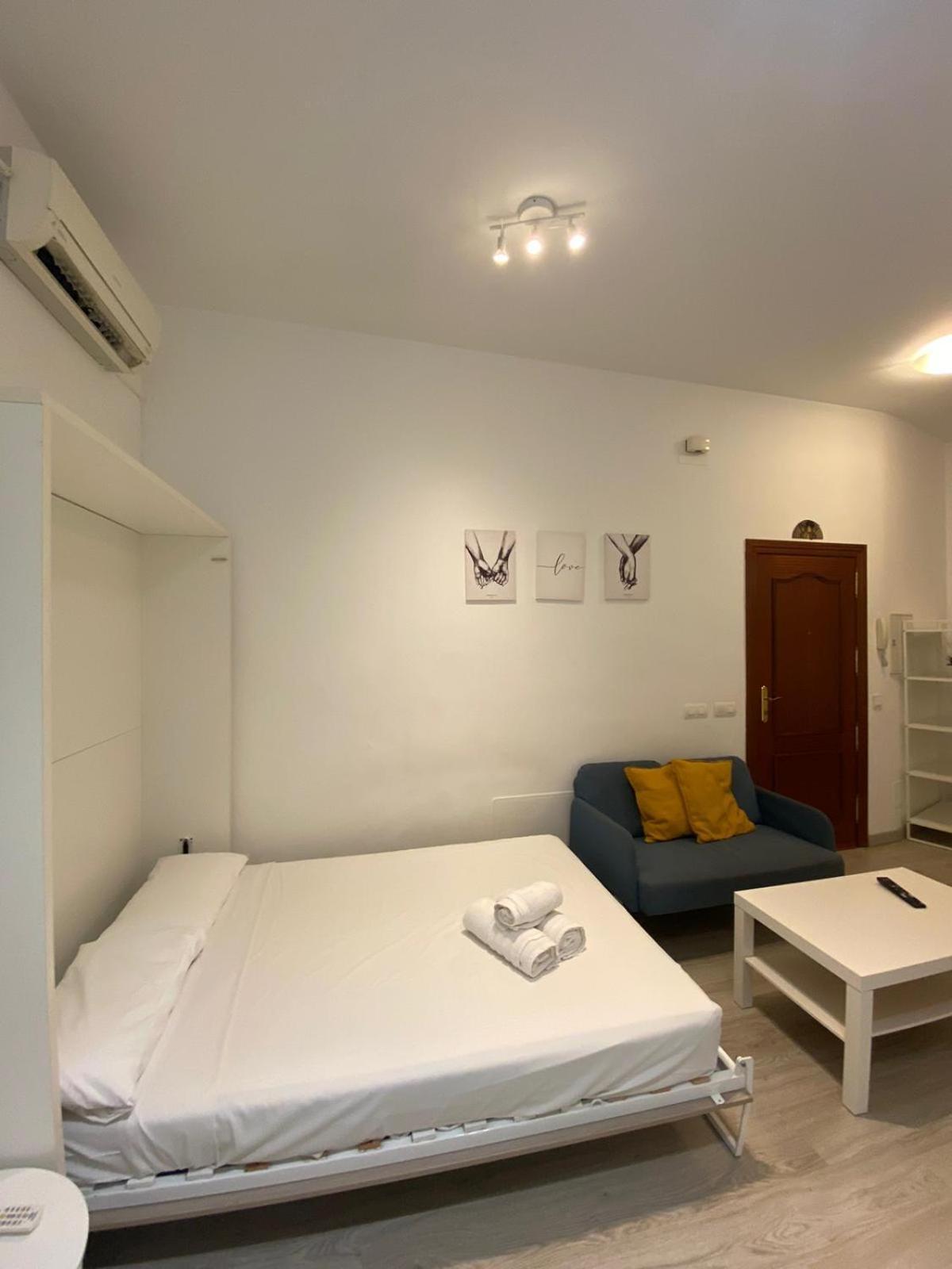 Estupendo Estudio Al Lado De Plaza La Merced 말라가 외부 사진