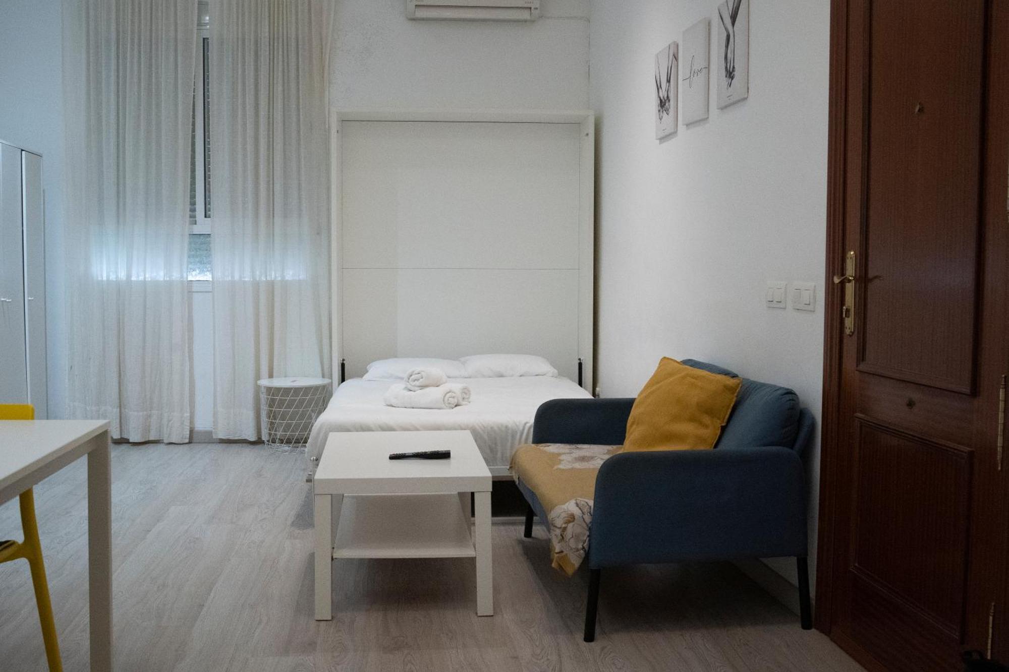 Estupendo Estudio Al Lado De Plaza La Merced 말라가 외부 사진